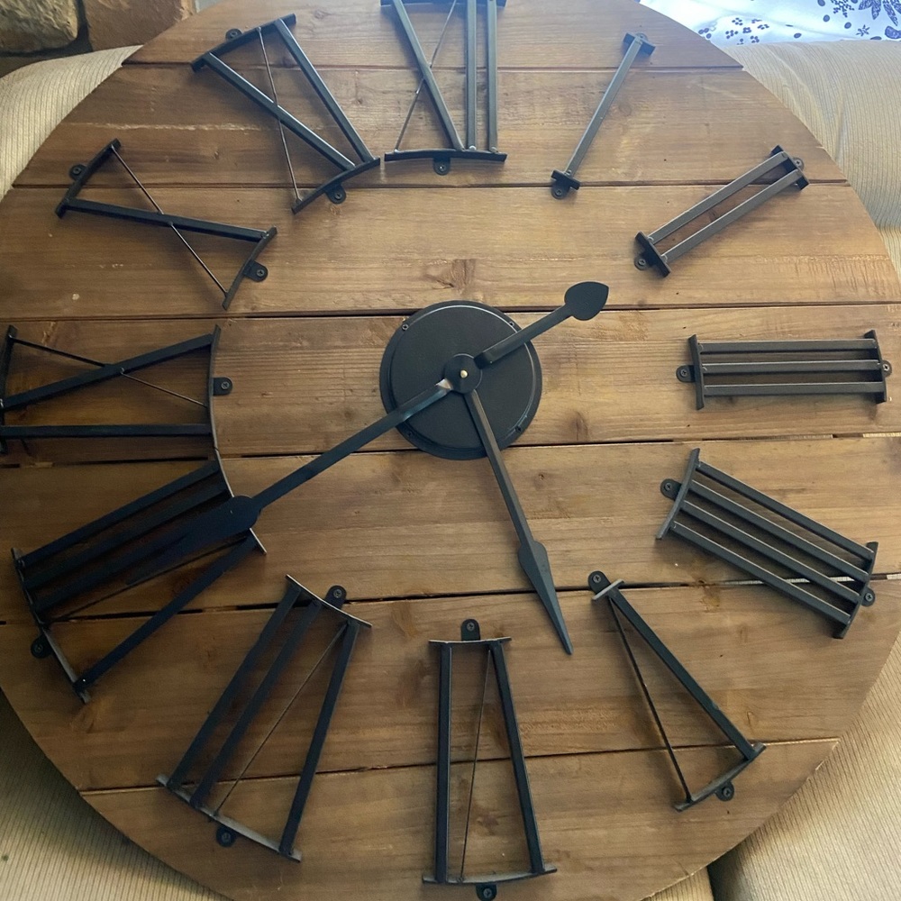 Round natural wood wall clock